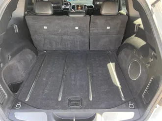 Grand Cherokee 12