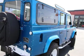 DEFENDER 57