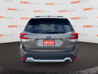 2023 Subaru Forester photo 4