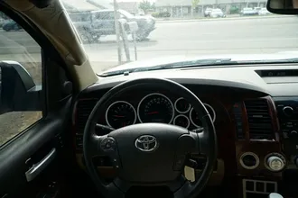 Tundra CrewMax 39
