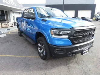 2023 RAM 1500 photo 3