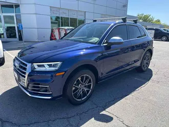 2018 Audi SQ5 photo 2