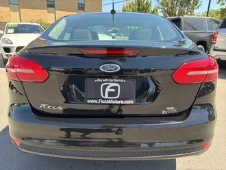 2017 Ford Focus photo 4