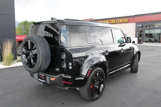 DEFENDER 8