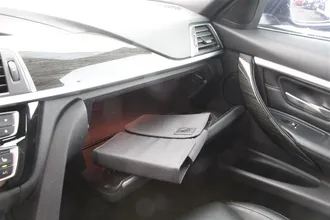 3 SERIES 32