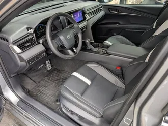 Camry SE Hybrid 2