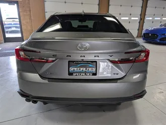 Camry SE Hybrid 9