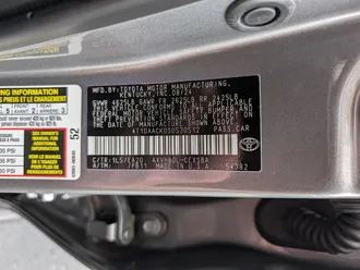 Camry SE Hybrid 33