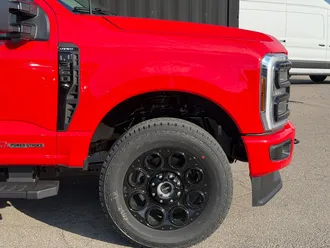 2026 Ford F-350SD photo 4