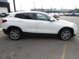 2022 BMW X2 photo 4