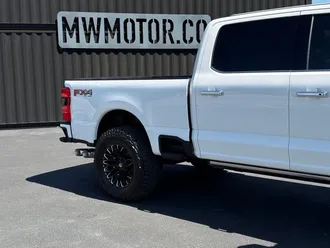 2026 Ford F-350SD photo 4