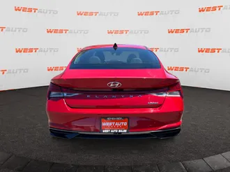 2023 Hyundai Elantra photo 4