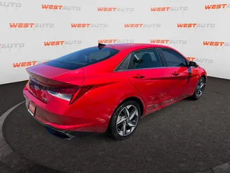 2023 Hyundai Elantra photo 5