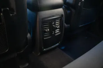 Grand Cherokee 28