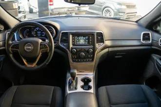 Grand Cherokee 19