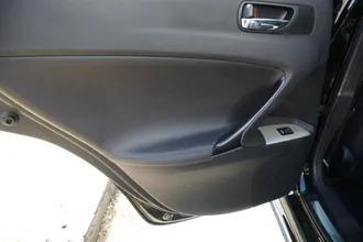 IS F 30