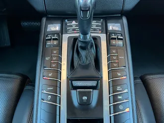 Macan S 44