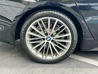 5 Series 530i xDrive 14