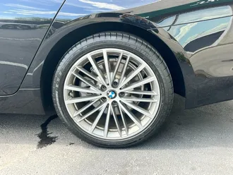 5 Series 530i xDrive 15