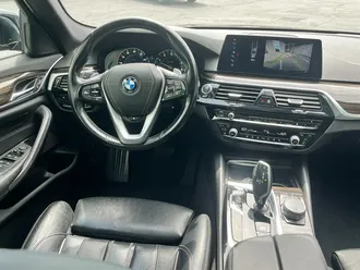 5 Series 530i xDrive 27