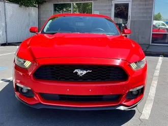 Mustang V6 2