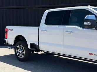 2026 Ford F-350SD photo 5