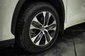 2022 TOYOTA HIGHLANDER photo 3