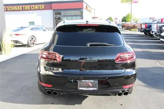MACAN 8