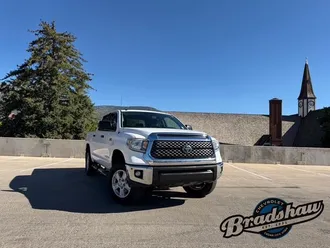2019 Toyota Tundra photo 2