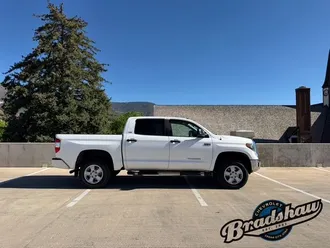 2019 Toyota Tundra photo 3