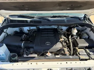 2019 Toyota Tundra photo 6