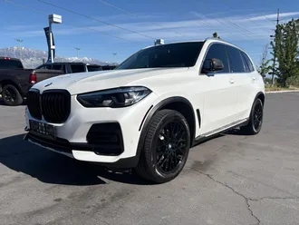 2023 BMW X5 photo 3
