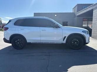 2023 BMW X5 photo 4