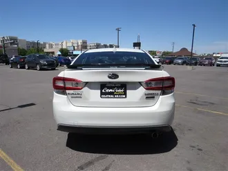 2017 SUBARU IMPREZA photo 6
