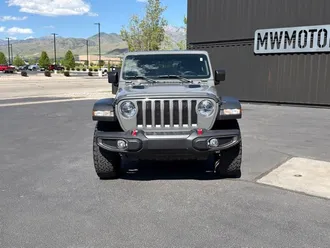 2022 Jeep Wrangler photo 2
