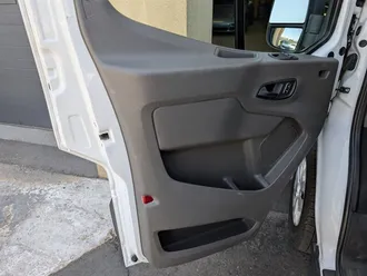 Transit 350 XLT 18