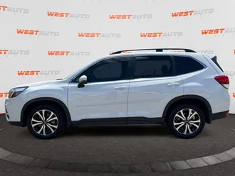 2021 Subaru Forester photo 2