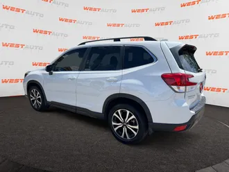 2021 Subaru Forester photo 3