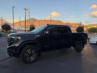 2025 GMC Sierra 1500 Crew Cab photo 5