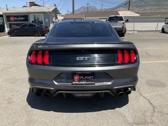 2019 Ford Mustang photo 7