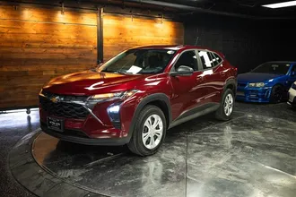 2024 CHEVROLET TRAX photo 2