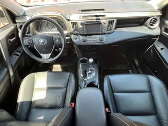 RAV4 Limited 5