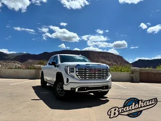 2023 GMC Sierra 1500 photo 2