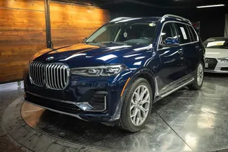 2021 BMW X7 photo 2