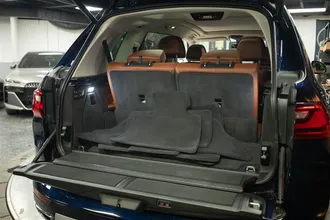 2021 BMW X7 photo 7