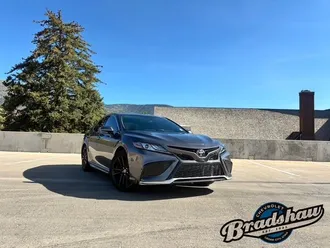 2023 Toyota Camry photo 2