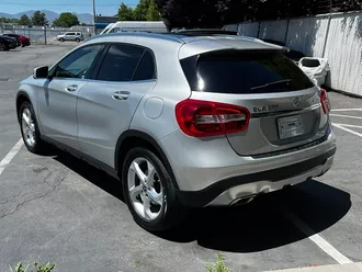 GLA GLA 250 4MATIC 5