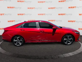 2023 Hyundai Elantra photo 6