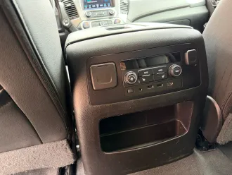 Suburban 30