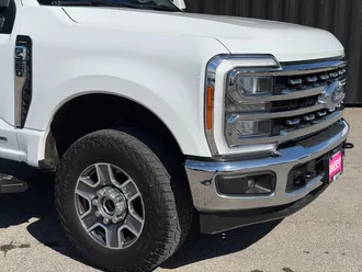 2023 Ford F-350SD photo 3